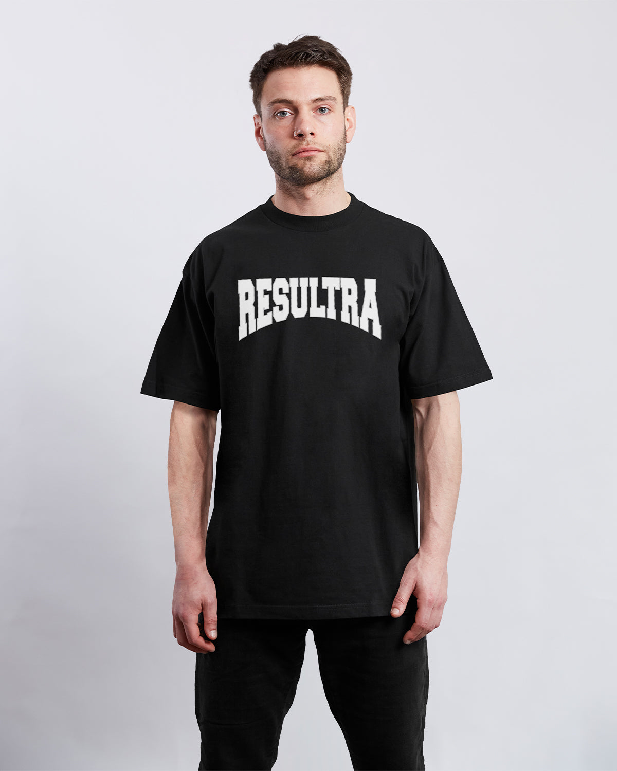 RESULTRA Oversized T-Shirt