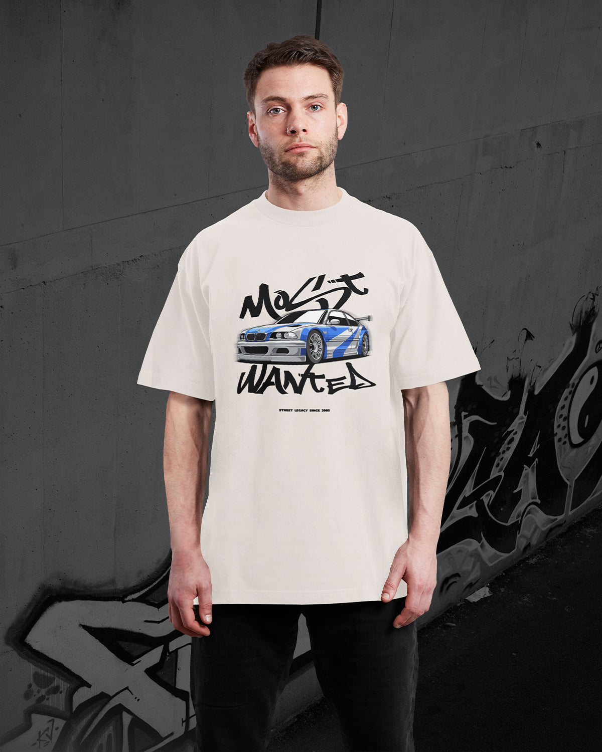 NEED FOR SPEED MOST WANTED M3 - Oversized T-Shirt