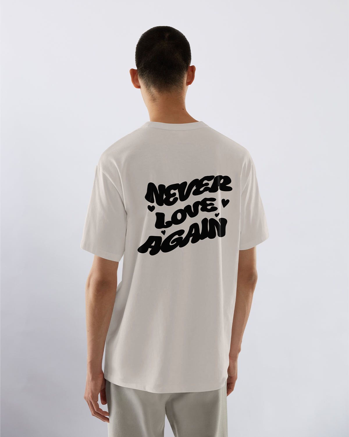 NEVER LOVE AGAIN Oversized T-Shirt
