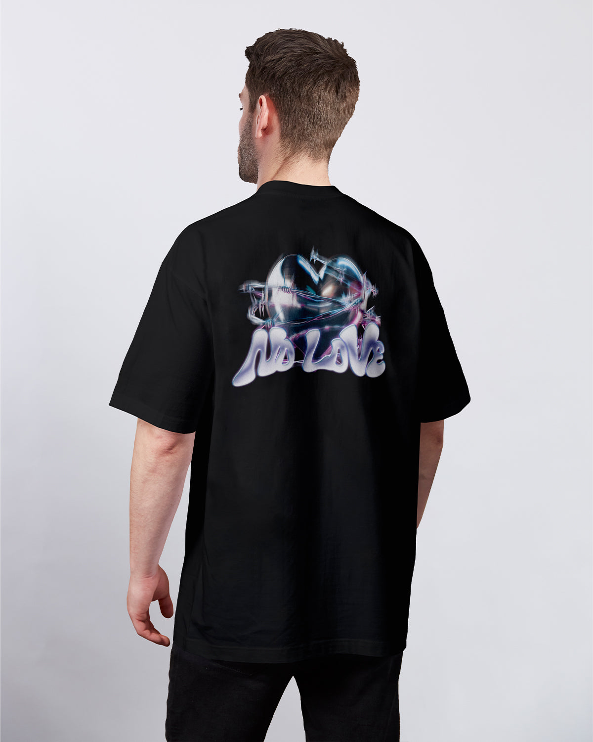 NO LOVE Oversized T-Shirt