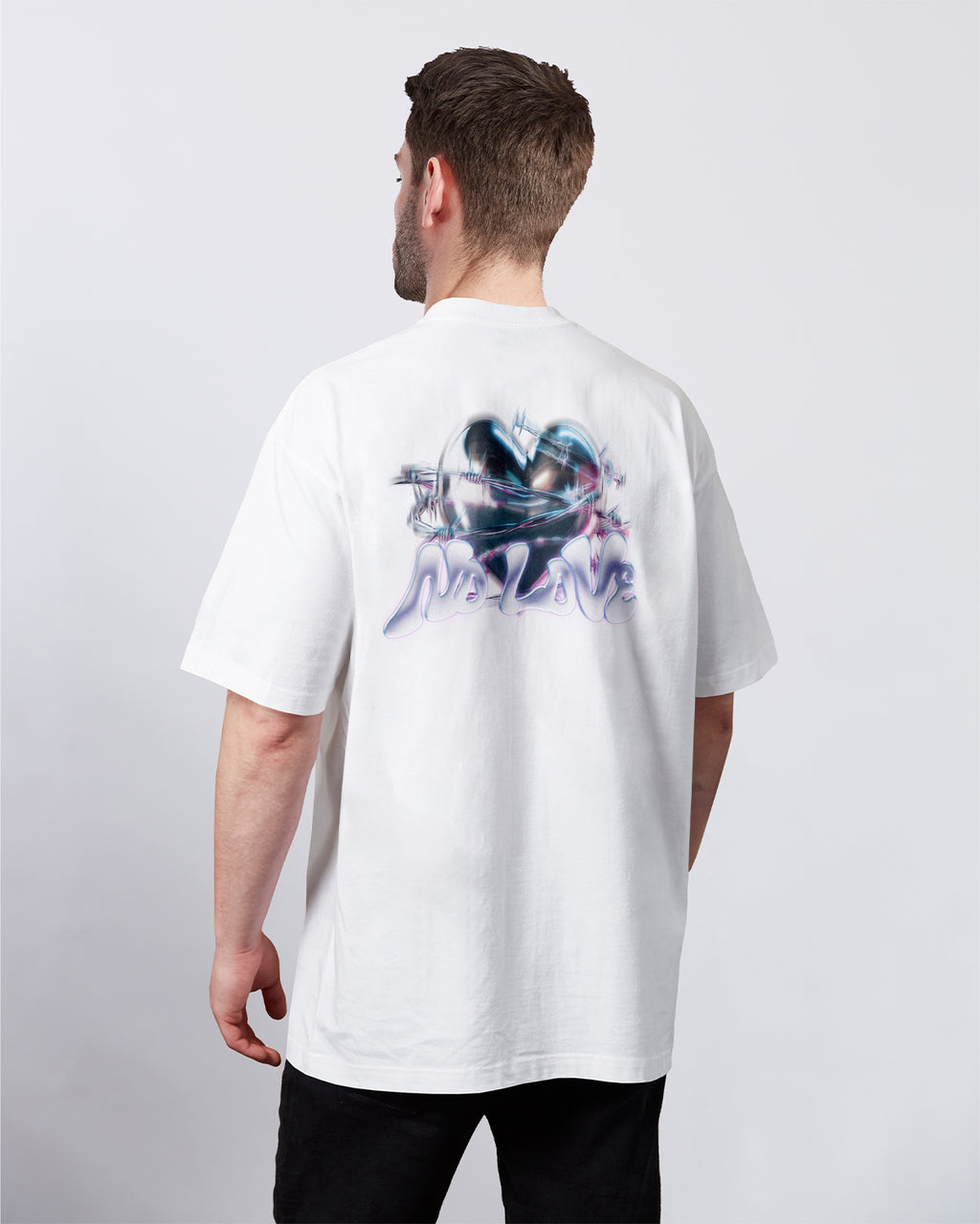 NO LOVE Oversized T-Shirt