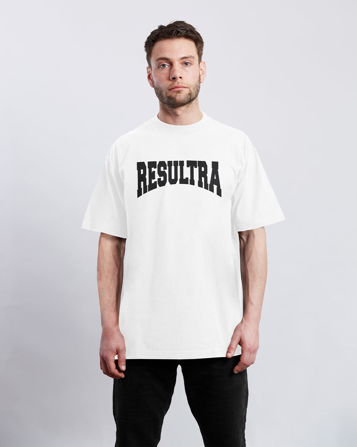 RESULTRA Oversized T-Shirt