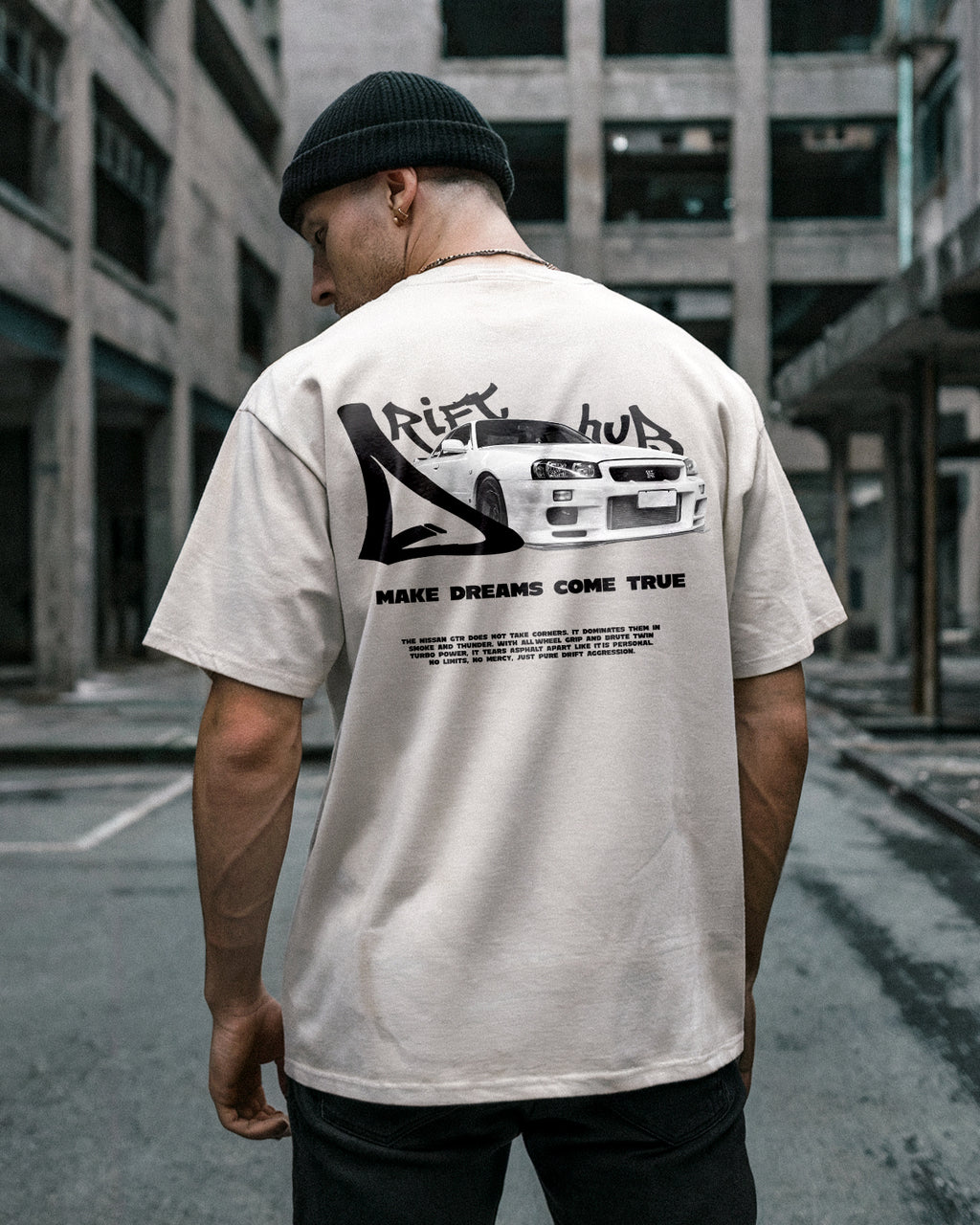 NISSAN GT-R DRIFT HUB - Oversized T-Shirt