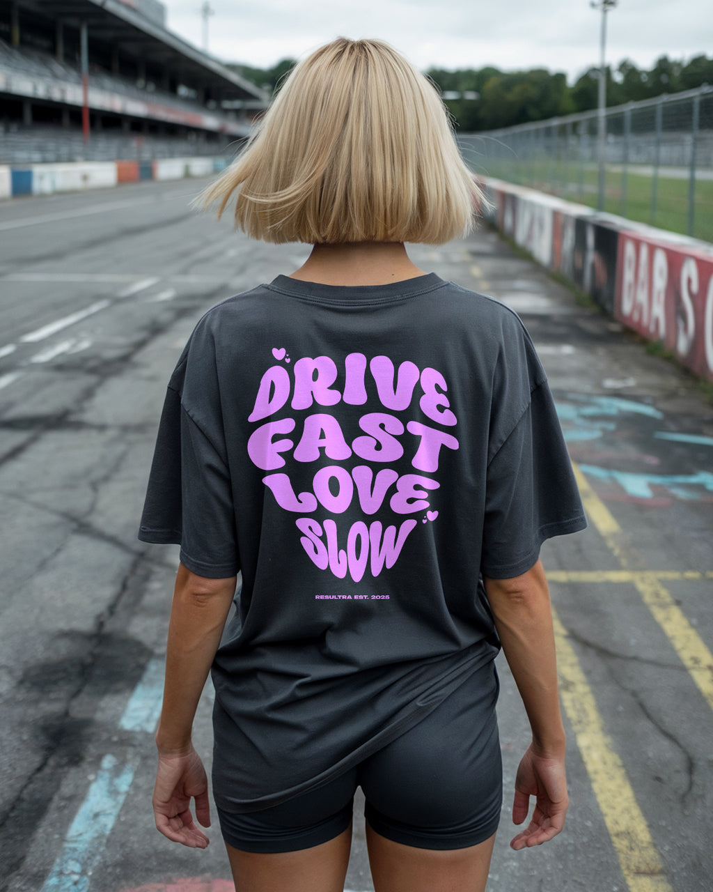DRIVE FAST LOVE SLOW - Oversized T-Shirt