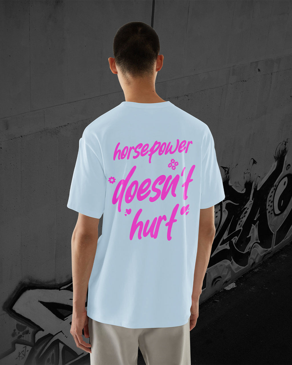 HORSEPOWER DOESN'T HURT - Oversized T-Shirt
