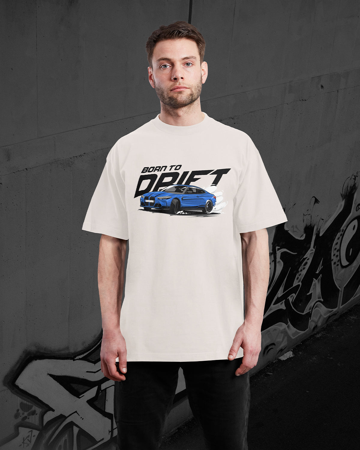 BMW M4 BORN TO DRIFT - Oversized T-Shirt